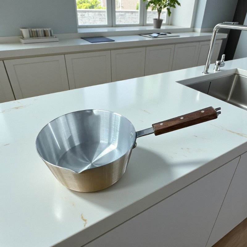 Sliver milkpan with metal finish